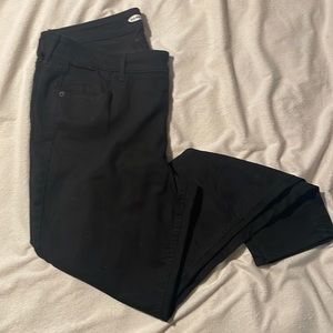 Old Navy Black Super Skinny jeans size 14